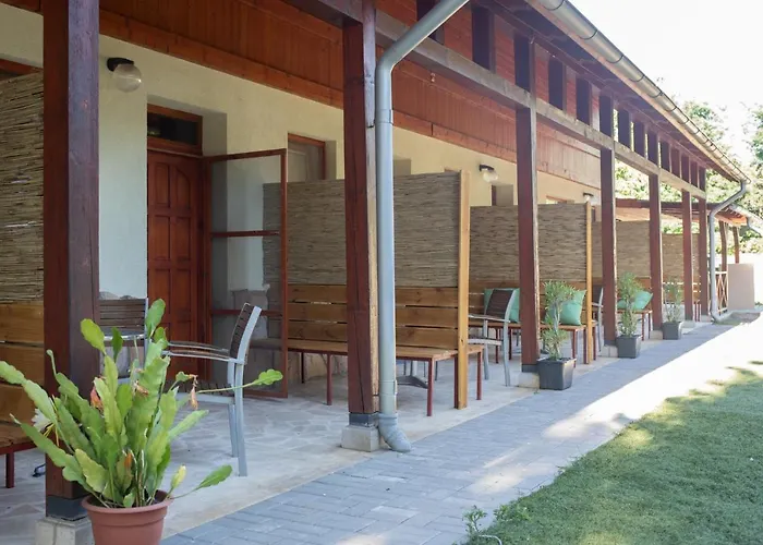 Family Farm Vendeghaz Gæstehus *