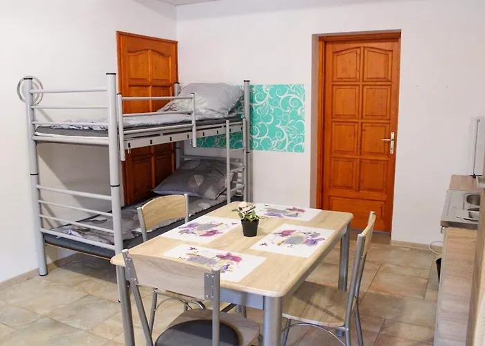 Family Farm Vendeghaz